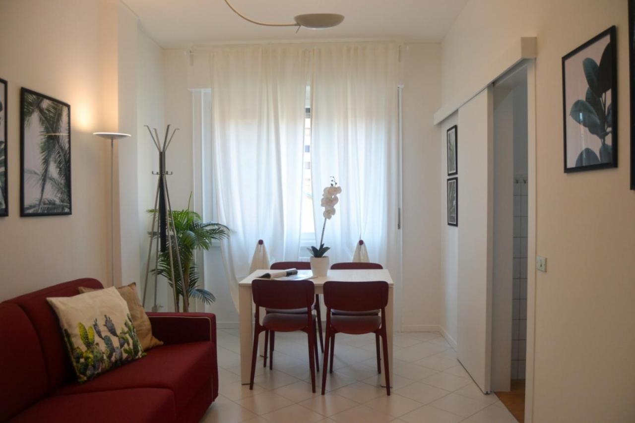 Joivy Lovely Apt For 4 Next To Bus And Metro Station Milano Exterior foto